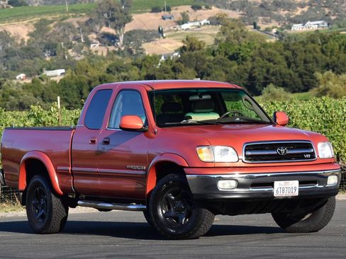 Used 2002 Toyota Tundra Limited RWD image 2