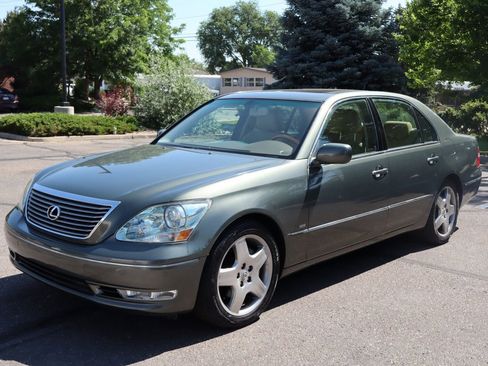 Used 2004 Lexus LS 430 image 10
