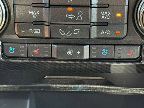 Used 2018 Ford F150 Raptor w/ Equipment Group 802A Luxury AWD/4WD image 29