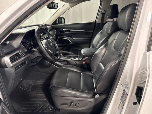 Used 2021 Kia Telluride S AWD/4WD image 3