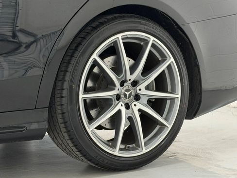 Used 2019 Mercedes-Benz S 450 Sedan w/ AMG Line Exterior image 46