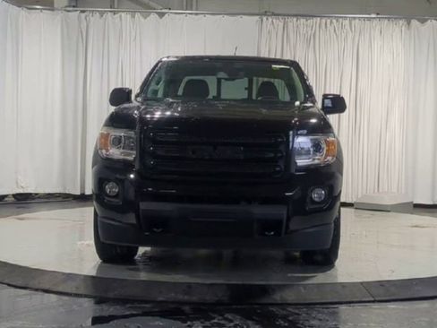 Used 2016 GMC Canyon SLE w/ Nightfall Edition image 4