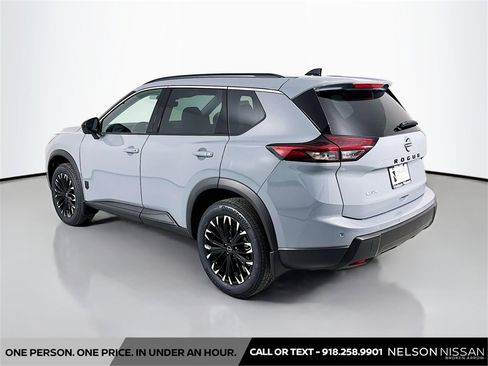 New 2026 Nissan Rogue SV image 7