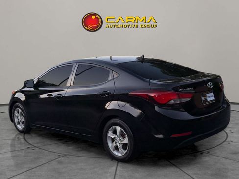 Used 2015 Hyundai Elantra SE image 4