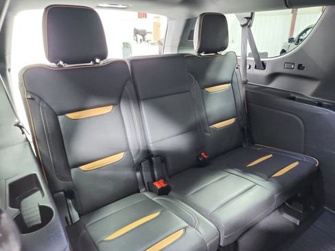 Used 2023 GMC Yukon XL AT4 AWD/4WD image 52
