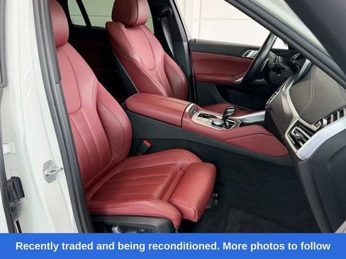 Used 2022 BMW X6 xDrive40i w/ M Sport Package AWD/4WD image 14