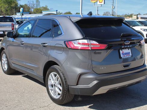 Used 2024 Ford Edge SEL AWD/4WD image 7