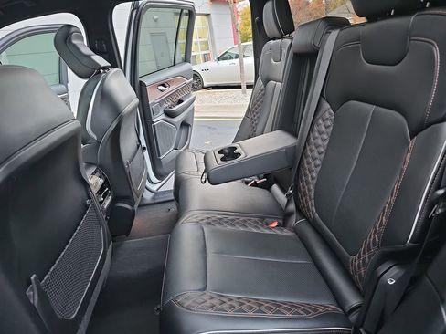 Certified 2022 Jeep Grand Cherokee Summit w/ Adv Protech Group IV image 14