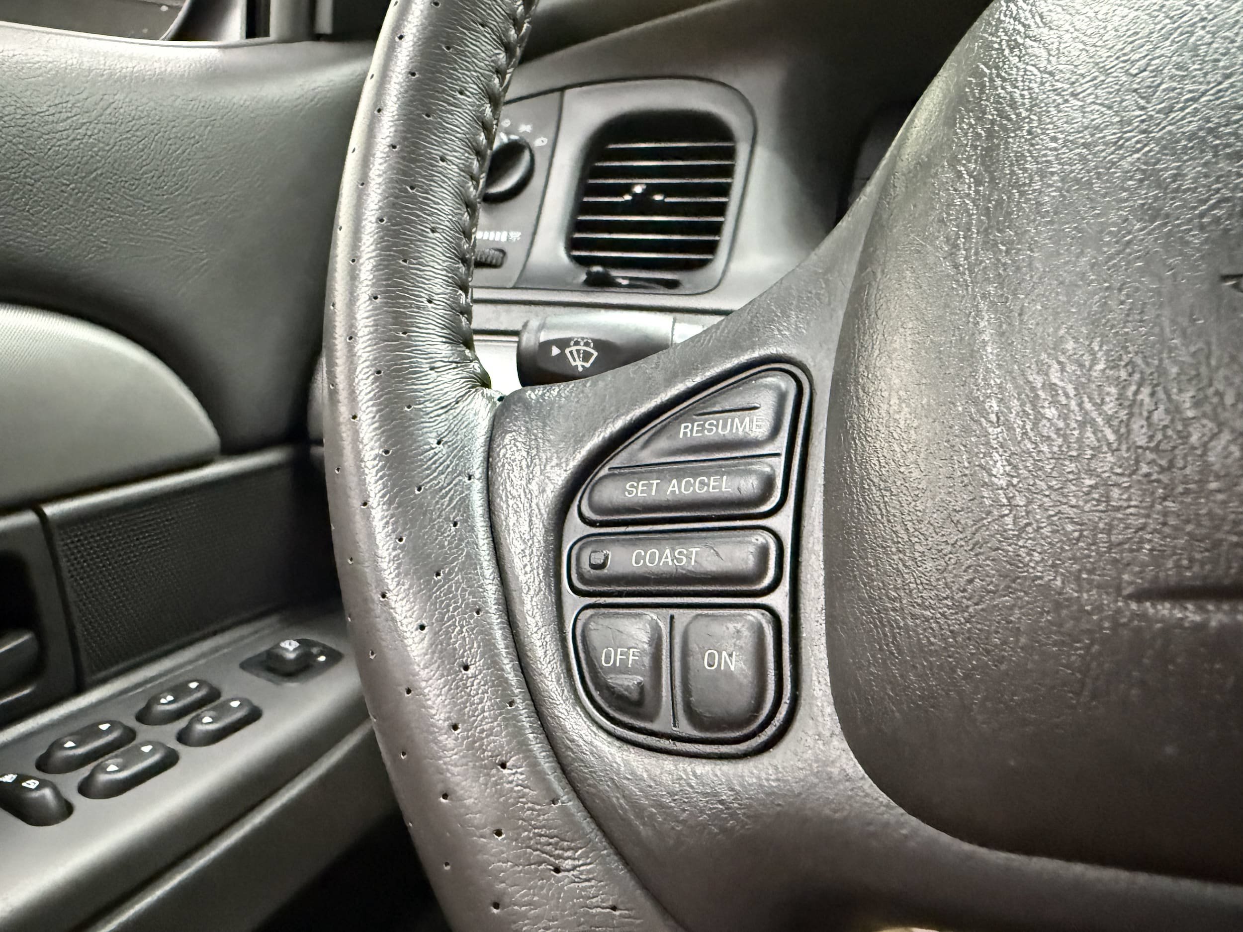 Used 2003 Mercury Marauder RWD image 15