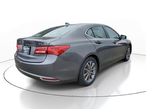 Used 2020 Acura TLX image 6