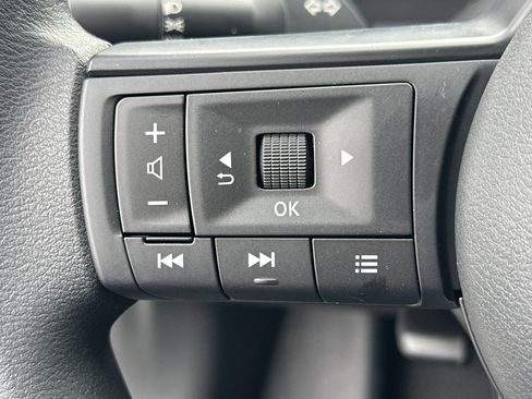 New 2026 Nissan Kicks S image 24