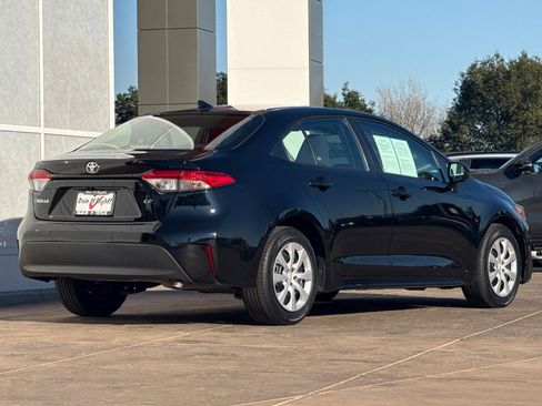 Certified 2024 Toyota Corolla LE image 4