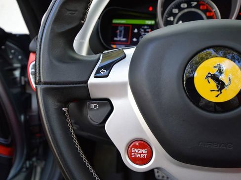 Used 2015 Ferrari California T image 44