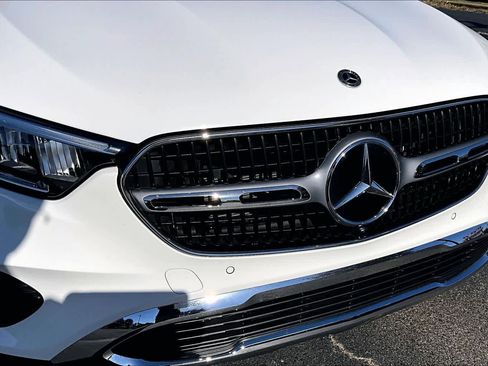 Certified 2025 Mercedes-Benz GLC 300 4MATIC image 29