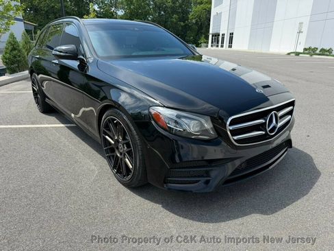 Used 2018 Mercedes-Benz E 400 4MATIC Wagon w/ Premium 2 Package (Q02) image 8