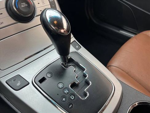 Used 2010 Hyundai Genesis 3.8 image 15