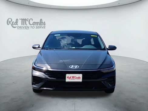 New 2025 Hyundai Elantra SE w/ Cargo Package image 8