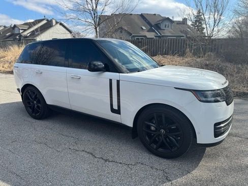 Certified 2025 Land Rover Range Rover SE AWD/4WD image 4