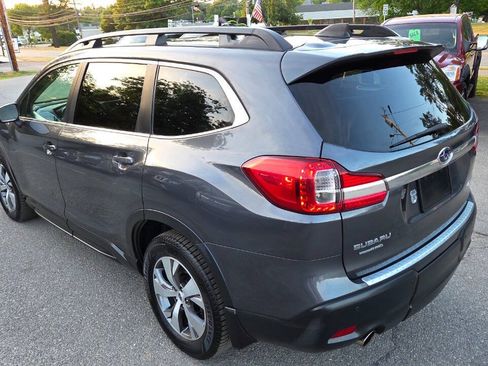 Used 2019 Subaru Ascent Premium AWD/4WD image 10