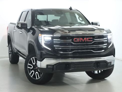 Used 2023 GMC Sierra 1500 SLT w/ SLT Premium Package AWD/4WD image 2