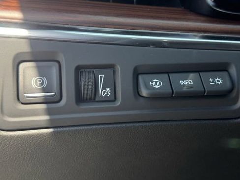 New 2026 Cadillac XT5 Premium Luxury w/ Driver Assist Package FWD image 18