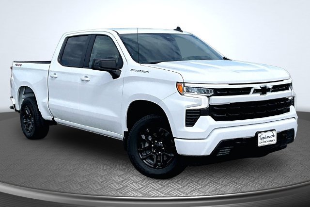 Used 2026 Chevrolet Silverado 1500 RST AWD/4WD image 3