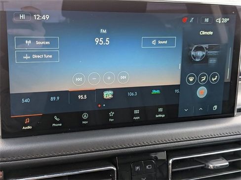 Certified 2023 Lincoln Nautilus Reserve w/ Monochromatic Package image 24