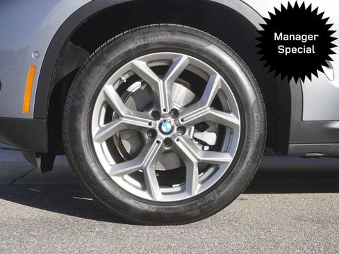 Used 2024 BMW X3 xDrive30i w/ Convenience Package image 32