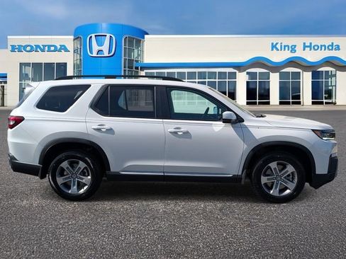 New 2026 Honda Pilot EX-L image 3