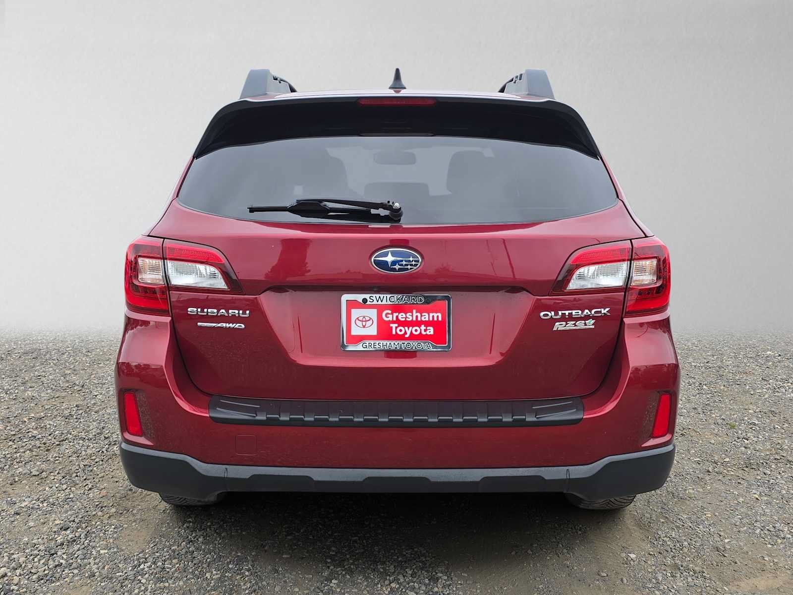 Used 2016 Subaru Outback 2.5i Limited AWD/4WD image 5