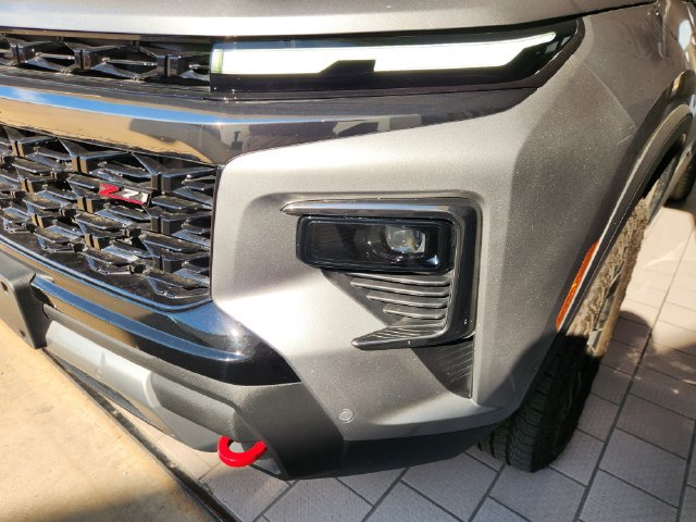Used 2025 Chevrolet Traverse Z71 w/ Enhanced Driving Package AWD/4WD image 7
