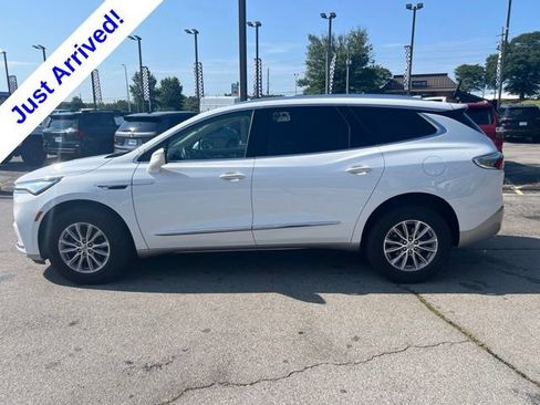Used 2023 Buick Enclave Essence w/ Trailering Package, 5000 lbs. FWD image 9