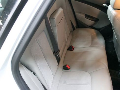 Used 2017 Buick Verano Convenience FWD image 9