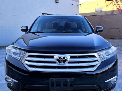 Used 2013 Toyota Highlander Limited image 3