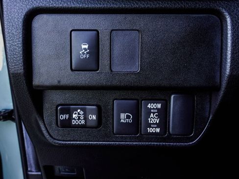 Used 2023 Toyota Tacoma TRD Sport RWD image 30