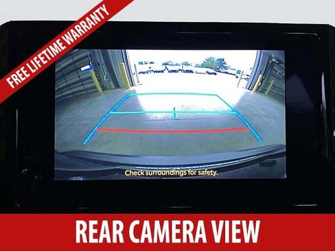 Used 2025 Toyota Corolla LE FWD image 11