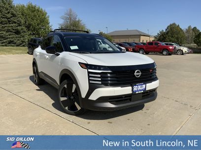 New 2026 Nissan Kicks SR w/ Cold Weather Package