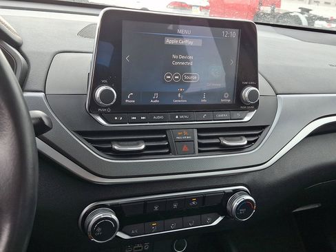 Used 2023 Nissan Altima 2.5 SR image 28