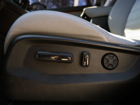 Used 2020 Honda CR-V EX image 40