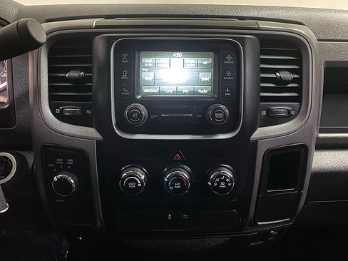 Used 2015 RAM 1500 Express image 19