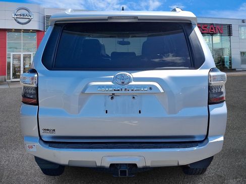 Used 2014 Toyota 4Runner SR5 Premium AWD/4WD image 5