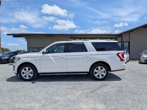 Used 2019 Ford Expedition Max XLT w/ Equipment Group 202A RWD image 11