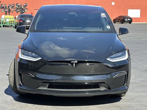 Used 2023 Tesla Model X image 6