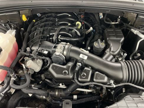 Used 2022 Jeep Grand Cherokee L Laredo image 20