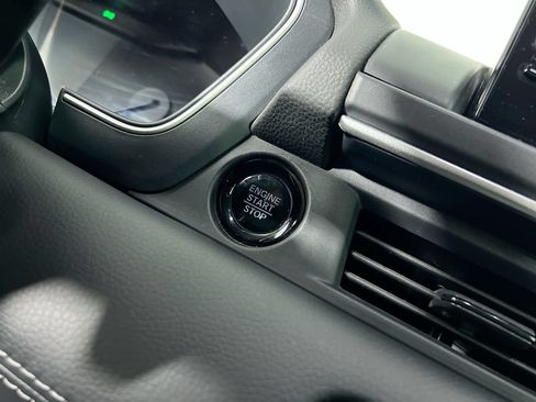 Used 2023 Honda Pilot EX-L image 16
