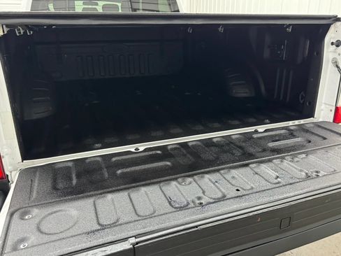 Used 2019 Ford F250 XLT w/ XLT Premium Package AWD/4WD image 5