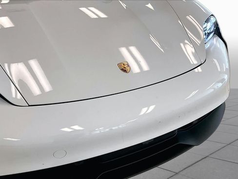 Used 2022 Porsche Taycan GTS AWD/4WD image 27