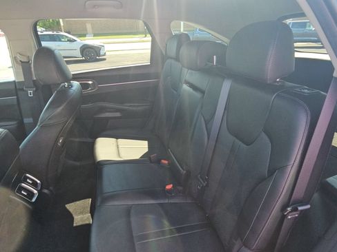 Used 2022 Kia Sorento S AWD/4WD image 27