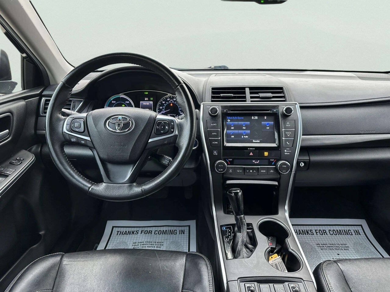 Used 2017 Toyota Camry XLE w/ Moonroof Package FWD image 17
