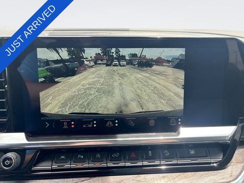 New 2026 Chevrolet Silverado 1500 LTZ w/ LTZ Premium Package AWD/4WD image 17